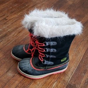 Kids size 6 women's 7.5-8 winter sorels
